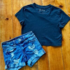 Aero outfit; Jean shorts size 2; baby tee size Small color: black